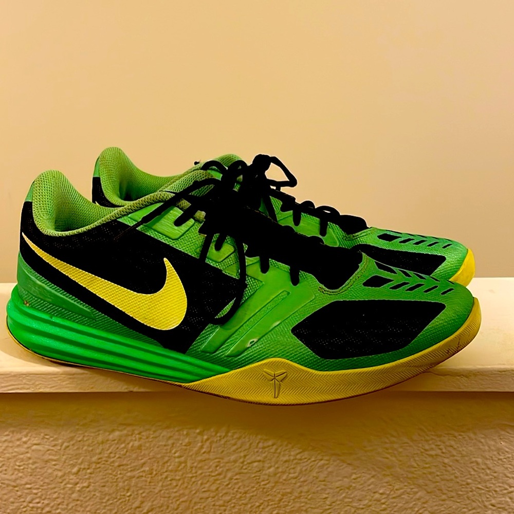 Nike Kobe Venom Series SIZE 13